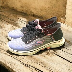 Skechers Plus Slip-Ins Women Memory Foam Sneakers Size 8.